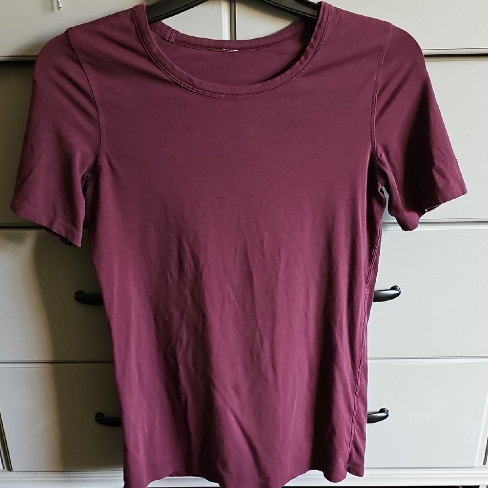 Lululemon Love T